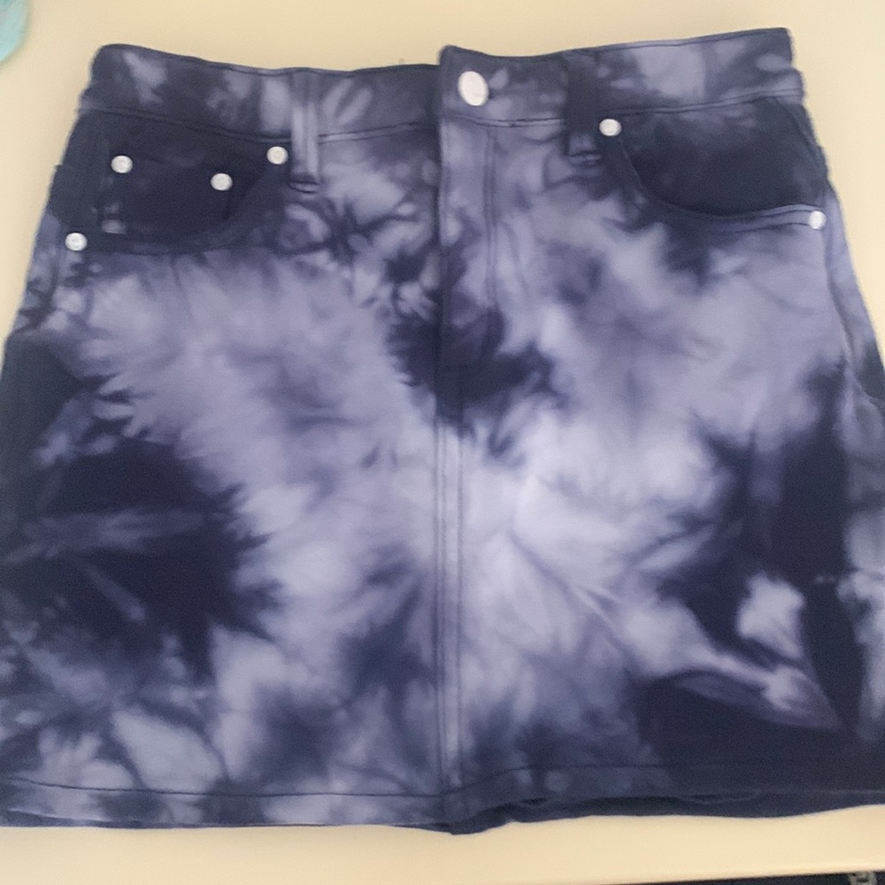 blue and white tie dye skirt